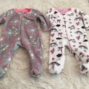 10 NB/0-3 month footies